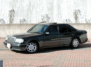 17_mercedes_benz_500e.jpg