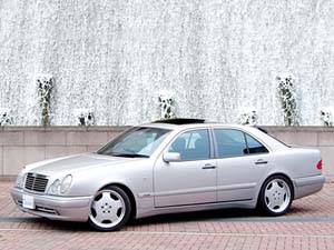 Mercedes-Benz E50 AMG