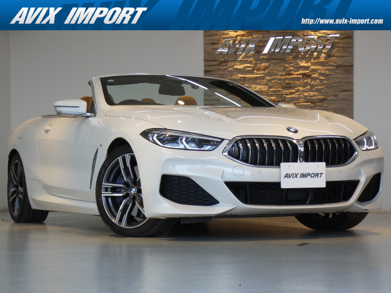 BMW 8シリーズ 840d xDrive ｶﾌﾞﾘｵﾚ Mｽﾎﾟｰﾂ 黒幌 茶革 ｼｰﾄﾋｰﾀｰ ﾍﾞﾝﾁﾚｰｼｮﾝ ﾄﾞﾗｲﾋﾞﾝｸﾞｱｼｽﾄP LEDﾍｯﾄﾞﾗｲﾄ HUD 純正ﾅﾋﾞ地ﾃﾞｼﾞ全周ｶﾒﾗ 純正19AW 禁煙 正規D車