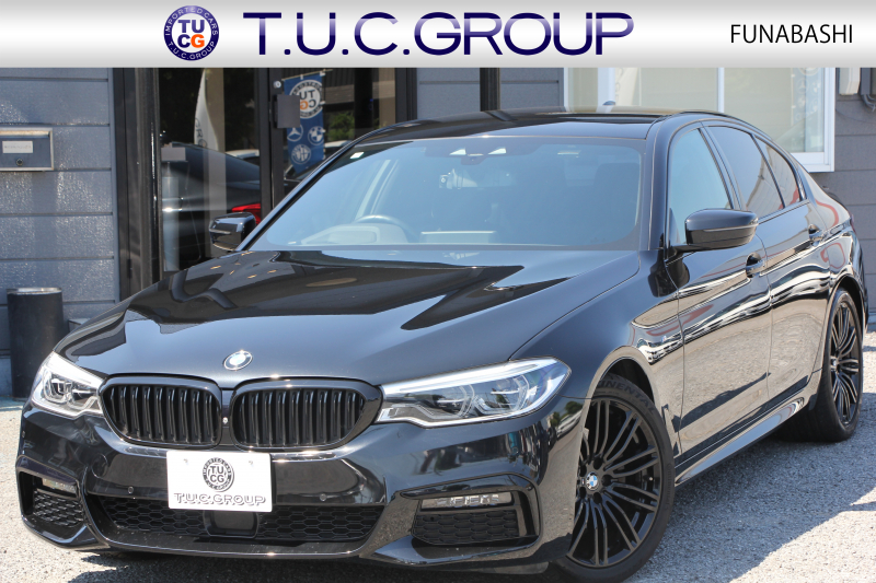 BMW 5シリーズ 523i ｴﾃﾞｨｼｮﾝﾐｯｼｮﾝｲﾝﾎﾟｯｼﾌﾞﾙ 特別仕様車 ﾊｰﾏﾝｶｰﾄﾞﾝｻﾗｳﾝﾄﾞHUD 専用ﾌﾞﾗｯｸ19AW ﾌﾞﾗｯｸｷﾄﾞﾆｰｸﾞﾘﾙ 追従ACC ｽﾃｱﾘﾝｸﾞｻﾎﾟｰﾄ  360度ｶﾒﾗ Pｱｼｽﾄ ﾀｯﾁ画面HDDﾅﾋﾞTV LEDﾍｯﾄﾞﾗｲﾄ ｵｰﾄﾊｲﾋﾞｰﾑ 2年保証