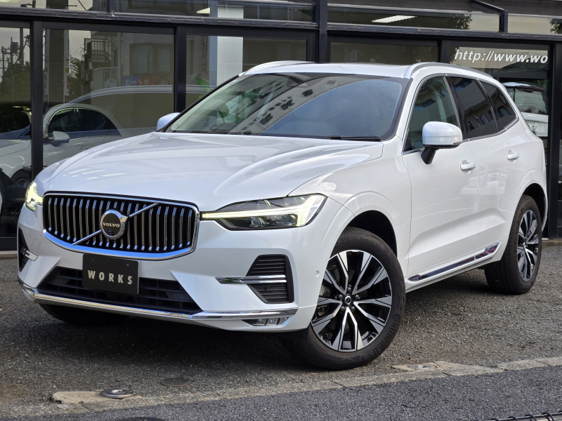 ボルボ XC60 Ultimate B5 AWD