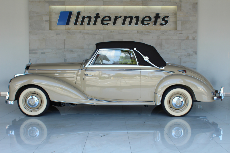 メルセデスベンツ その他 220A カブリオレ