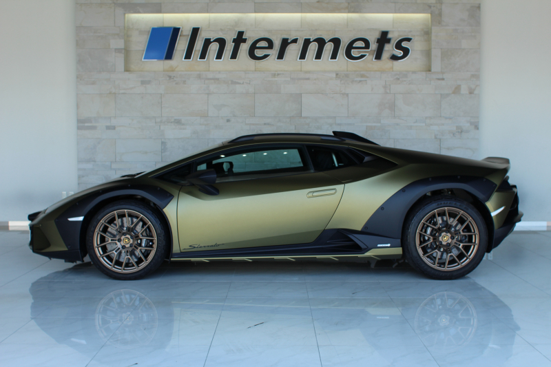 ランボルギーニ ウラカン ステラート D車 本国仕様フォグライト