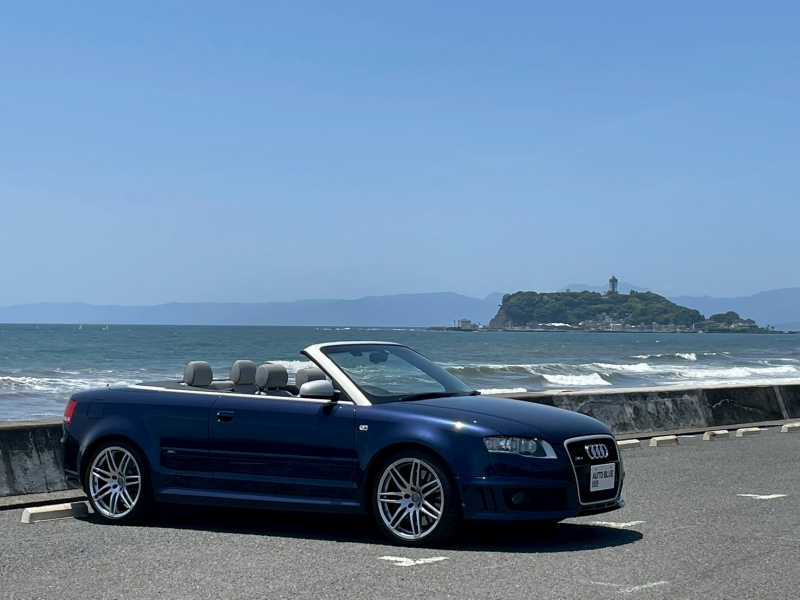 アウディ RS4 カブリオレ