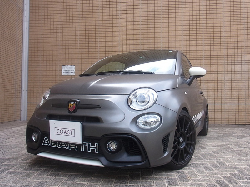 アバルト 595 コンペティツィオーネ 70周年記念 パフォーマンスパッケージ3  160台限定車 正規ディーラー車 左ハンドル 5速マニュアル CAEウルトラシフターKIT SDナビゲーション Bカメラ