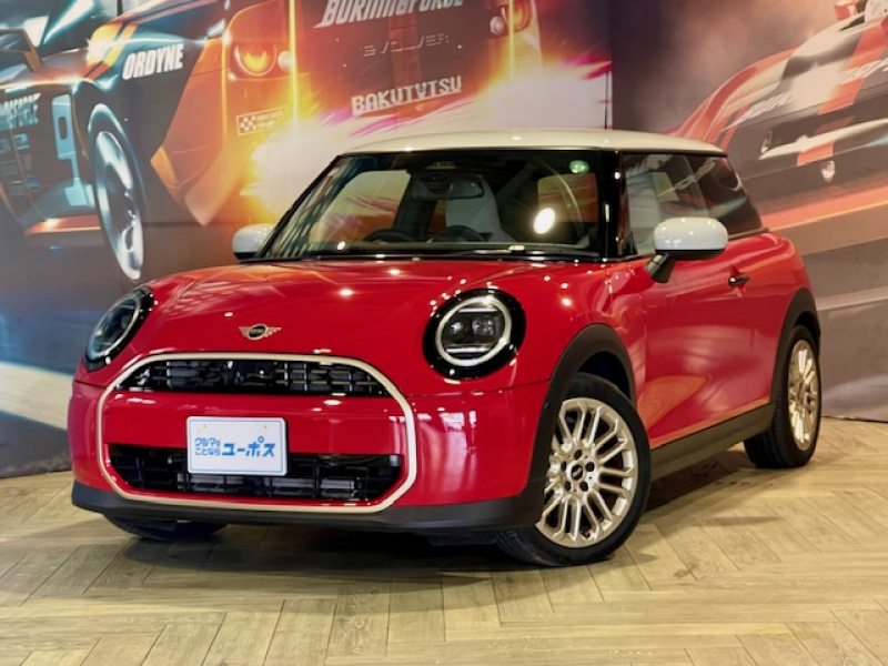 MINI(ミニ) ミニ クーパー　3ドア　フェイバリットトリム　Mパッケージ　ワンオーナー　2年保証対象車　ハーマンカードンサウンドシステム