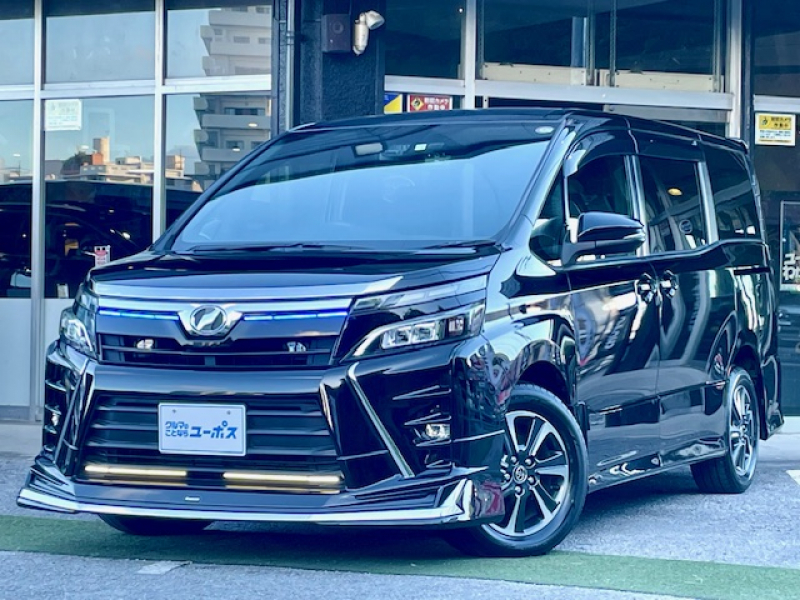 トヨタ ヴォクシー OP5年保証対象車　ﾒｰﾀｰ交換（R3/5月/37,657ｷﾛ時交換/現18,316ｷﾛ/総55,973ｷﾛ）両側パワースライドドア　ドラレコ前後