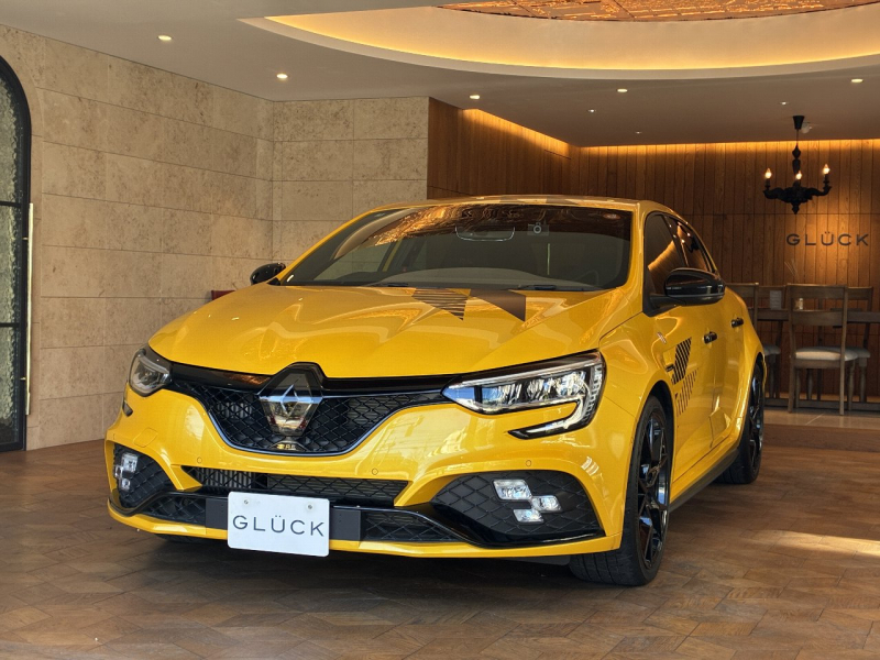 ルノー メガーヌ メガーヌ　R.S　ウルティム　カップシャシー (独立式フロントサスペンション　油圧式コンプレッションストップ ディファレンシャル: トルセン® LSD 4CONTROL® 4輪操舵システム