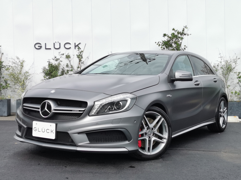 AMG Aクラス A45 4マチック 　アドバンスドPkg RSP マットグレー 黒革 AMGパフォーマンスシート・ステアリング Harman/Kardon AMG18インチA/W ACC ブラインドスポットレーンキープ AMGライドコントロール ハイビームアシスト LEDヘッドライト キーレスゴー