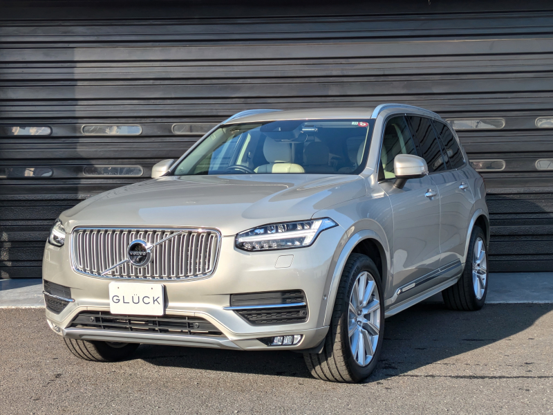 ボルボ XC90 D5 AWD インスクリプション 　7人乗り　ワンオーナー　ベージュ革　全方位カメラ