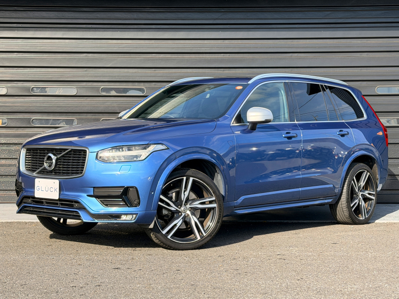 ボルボ XC90 T6 AWD Rデザイン 4WD 禁煙車 黒革 7人乗り Polestar スライディングガラスルーフ 純正ドラレコ前後 ヒーター＆メモリー付フロントパワーシート 全周囲カメラ パークアシスト デジタルTV パワーテールゲート ルーフレール 純正22AW ACC