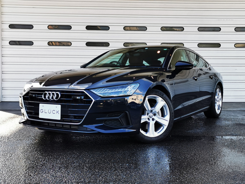 アウディ A7 スポーツバック　45　TFSI　クワトロ ラグジュアリーPKG アシスタンスPKG パワーアシストPKG リアコンフォートPKG