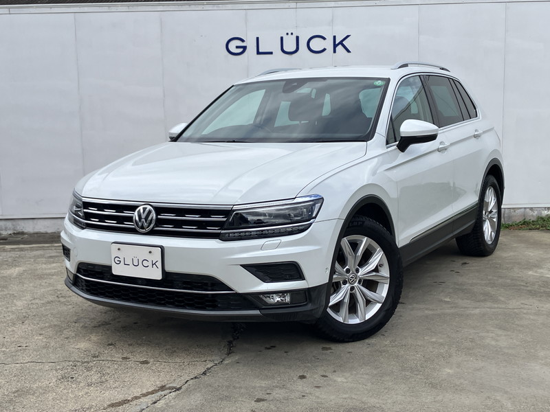 フォルクスワーゲン ティグアン TSIハイライン 1オーナー/禁煙車/純正ナビ/全周囲カメラ/フルセグTV/アダプティブクルーズ/ブラインドスポットモニター/シートヒーター/純正18AW/100V電源/パワーバックドア