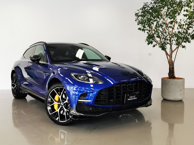 アストンマーティン DBX 707 4.0L V8 RHD 2025MY メーカーOP総額1200万円超　Bowers&Wilkins　エクステリアパック-グロスツイルカーボン　インテリアトリム-グロスツイルカーボン　Interior-Inspire Sports-Duotone　全席シートベンチレーション　23inch DBX707フォーティスホイール