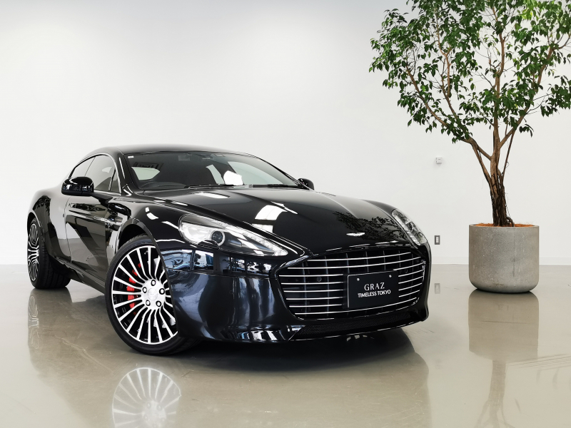 アストンマーティン ラピード S 6.0L V12 Touchtronic3 RHD 2018MY　20inchマルチスポークブラックホイール　全席シートベンチレーション　AppleCarPlay　パンチングレザーヘッドライニング　インテリアトリム-ピアノブラック　テールパイプ-ツイルマットブラック　スモークテールライト　認定中古車保証