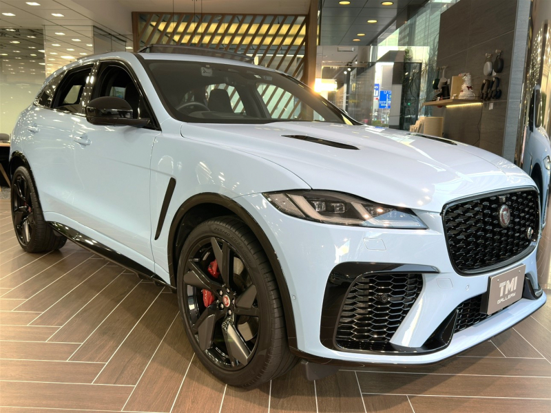 ジャガー F-PACE SVR ジャパンSV エディション