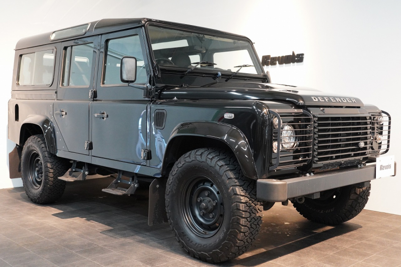 ランドローバー ディフェンダー 110 XS AT換装 純正LEDヘッドランプ 純正サイドステップ サントリーニブラック