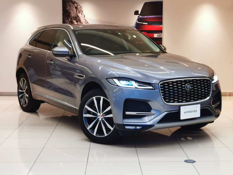 ジャガー F-PACE S 2.0L D200 AWD 1オーナー　黒革シート　ヒーター＆クーラーフロントシート　ステアリングホイールヒーター　アダプティブクルーズコントロール