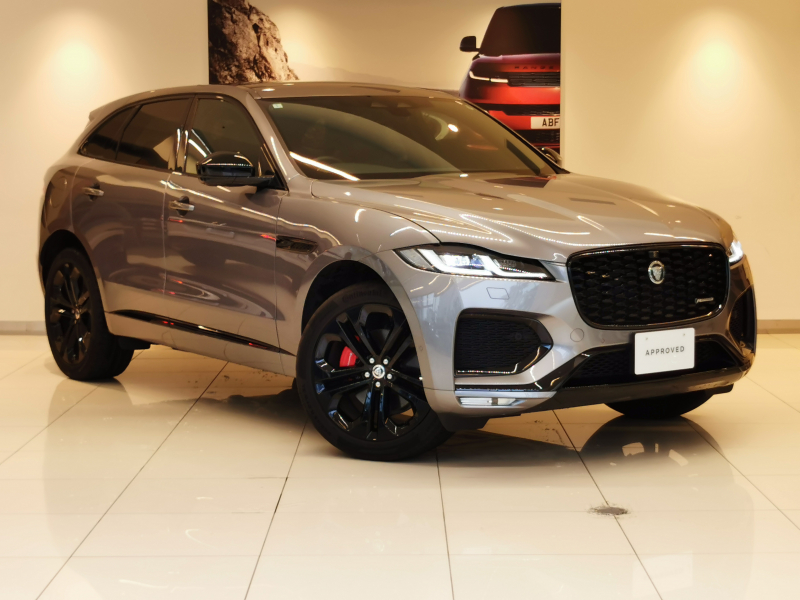 ジャガー F-PACE RダイナミックSE 2.0L P250 AWD 1オーナー 黒革シート サンルーフ フロントシートヒーター MERIDIAN™サウンド 21インチアルミホイール ワイヤレスデバイスチャージング インタラクティブドライバーディスプレイ コールドクライメートパック