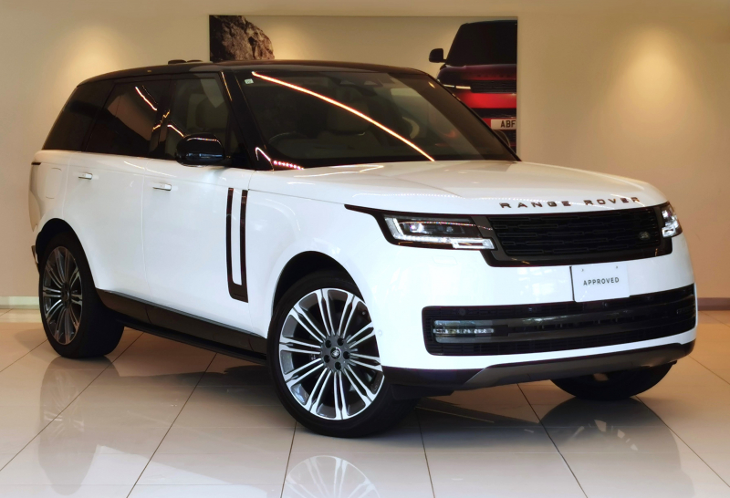 ランドローバー レンジローバー オートバイオグラフィ 3.0L D300 SWB AWD 1オーナー 茶革シート サンルーフ 全席シートヒーター＆クーラー、フロントシートマッサージ 電動サイドステップ ヘッドアップディスプレイ MERIDIANサウンド 23インチアルミホイール