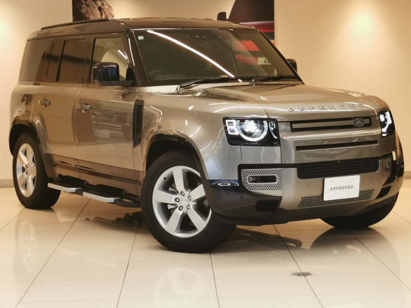 ランドローバー ディフェンダー 110 XダイナミックSE 2.0L P300 AWD 1オーナー 7人乗り 黒レジストシート フロントシートヒーター＆クーラー フィックスドサイドステップ MERIDIANサウンド 電子制御エアサスペンション 20インチアルミホイール クリアサイトインテリアリアビューミラー