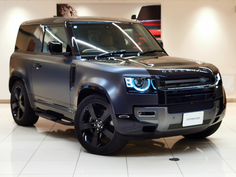 ランドローバー ディフェンダー 90 カルパチアンエディション P525 AWD 1オーナー 茶革シート サンルーフ フロントシートヒーター＆クーラー、リアシートヒーター フィックスドサイドステップ MERIDIANサラウンド ヘッドアップディスプレイ 22インチアルミホイール